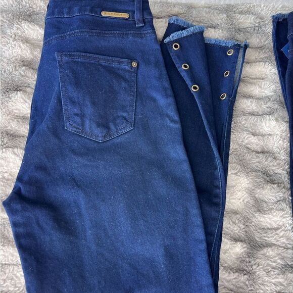 STUDIO F Colombian butt lifting jeans Women Button Skinny Jeans Size 6 and 2 - Picture 9 of 13